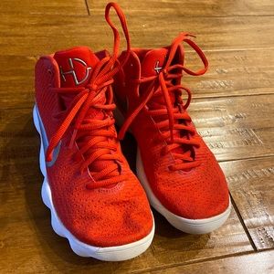 Red Nike Basketball Shoes